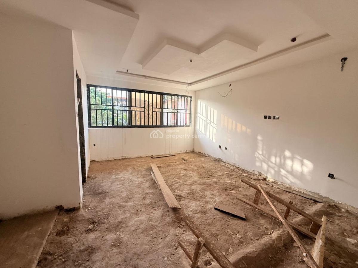 Spacious 3 Bedroom Duplex with Bq Inside an Estate, Wuse 2, Abuja, Terraced Duplex for Sale