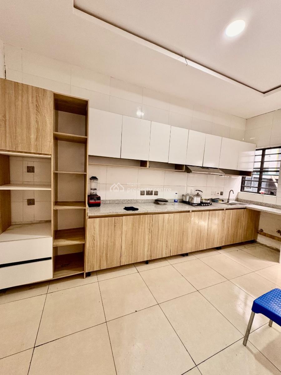 Queens Room with Inverter in an Elite Well-secured Estate at Orchid, Spring Garden Estate Phase 2 After The Orchid Roundabout, Lekki, Lagos, Flat / Apartment for Rent