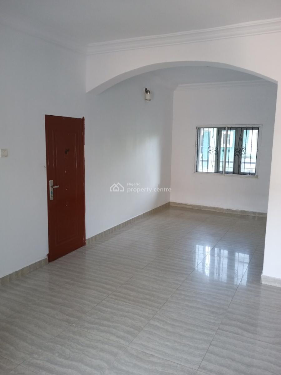 Nice and Spacious 3 Bedroom Flat, New Road Chevron, Lekki Phase 2, Lekki, Lagos, Flat / Apartment for Rent