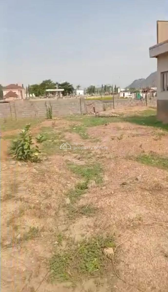 Uncompleted Filling Station, Kubwa Express, Gwarinpa, Abuja, Filling Station for Sale