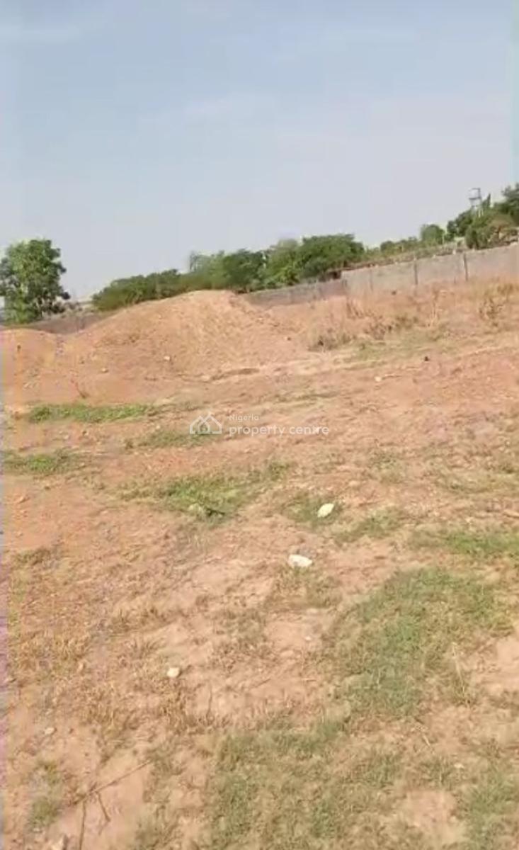 Uncompleted Filling Station, Kubwa Express, Gwarinpa, Abuja, Filling Station for Sale