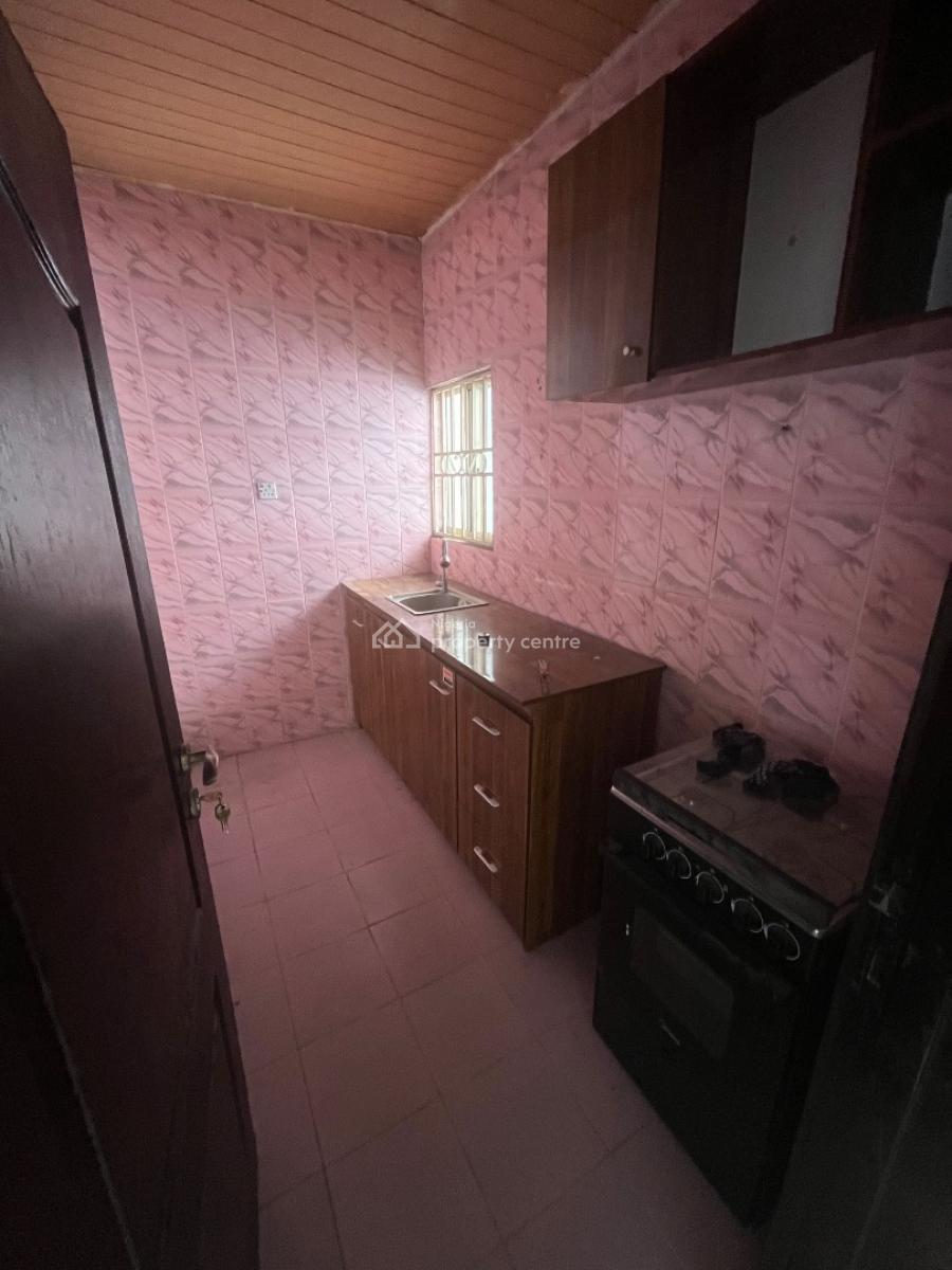 Exquisite Self Contained, Off Duro Simi Etti Drive, Lekki Phase 1, Lekki, Lagos, Self Contain (single Rooms) for Rent