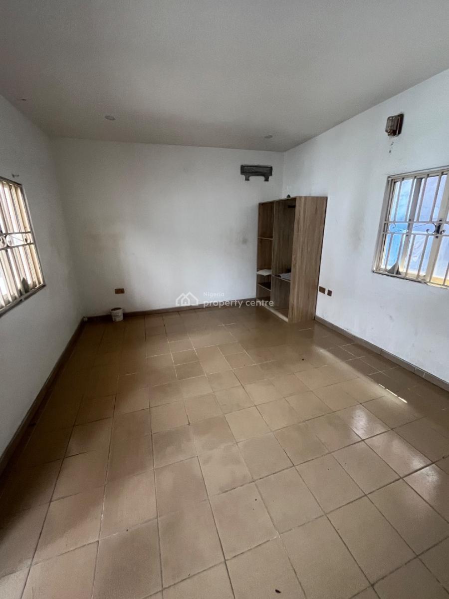 Exquisite Self Contained, Off Duro Simi Etti Drive, Lekki Phase 1, Lekki, Lagos, Self Contain (single Rooms) for Rent