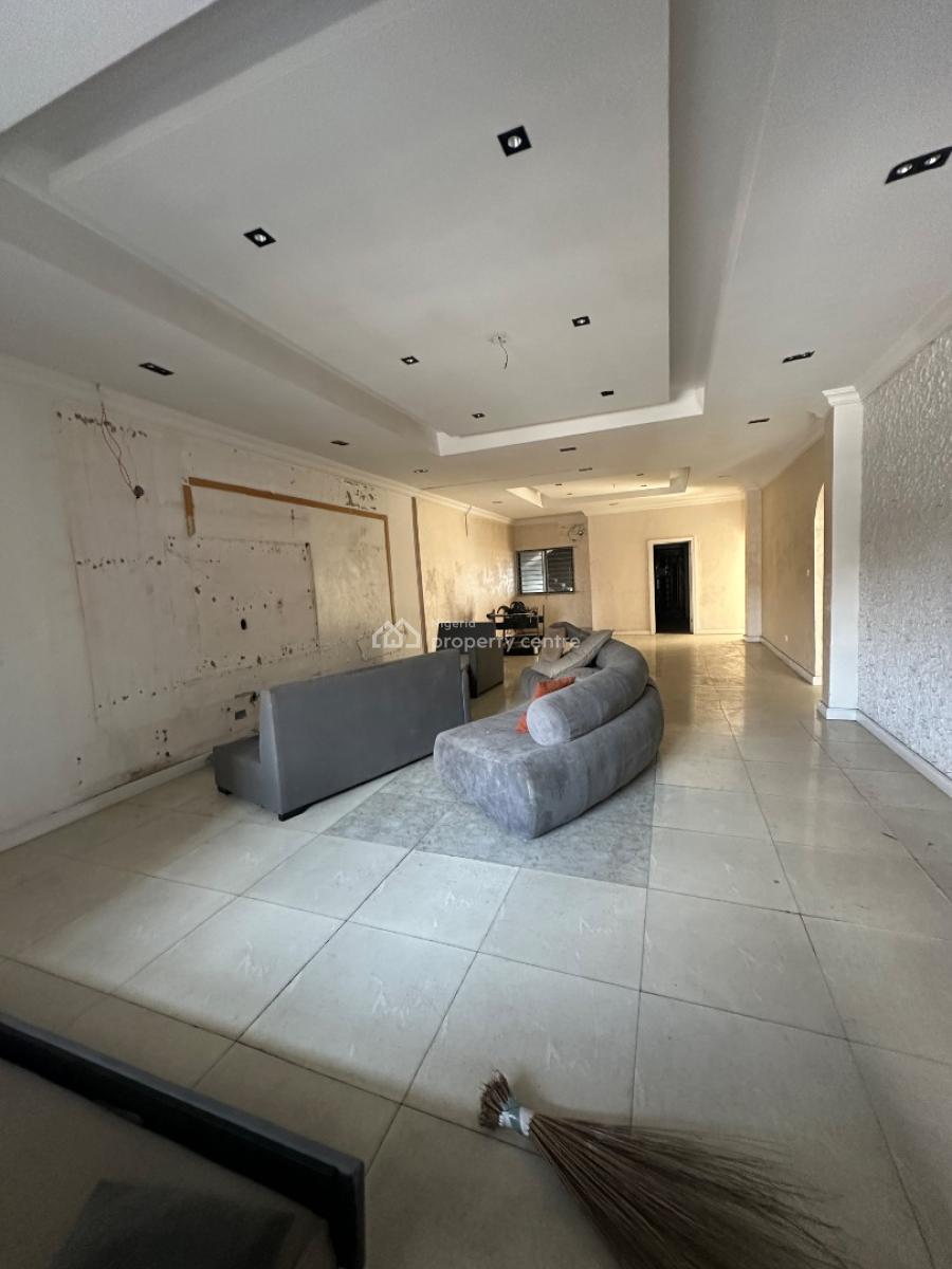 8 Units of 3 Bedroom Apartment, Lekki Phase 1, Lekki, Lagos, Flat / Apartment for Rent