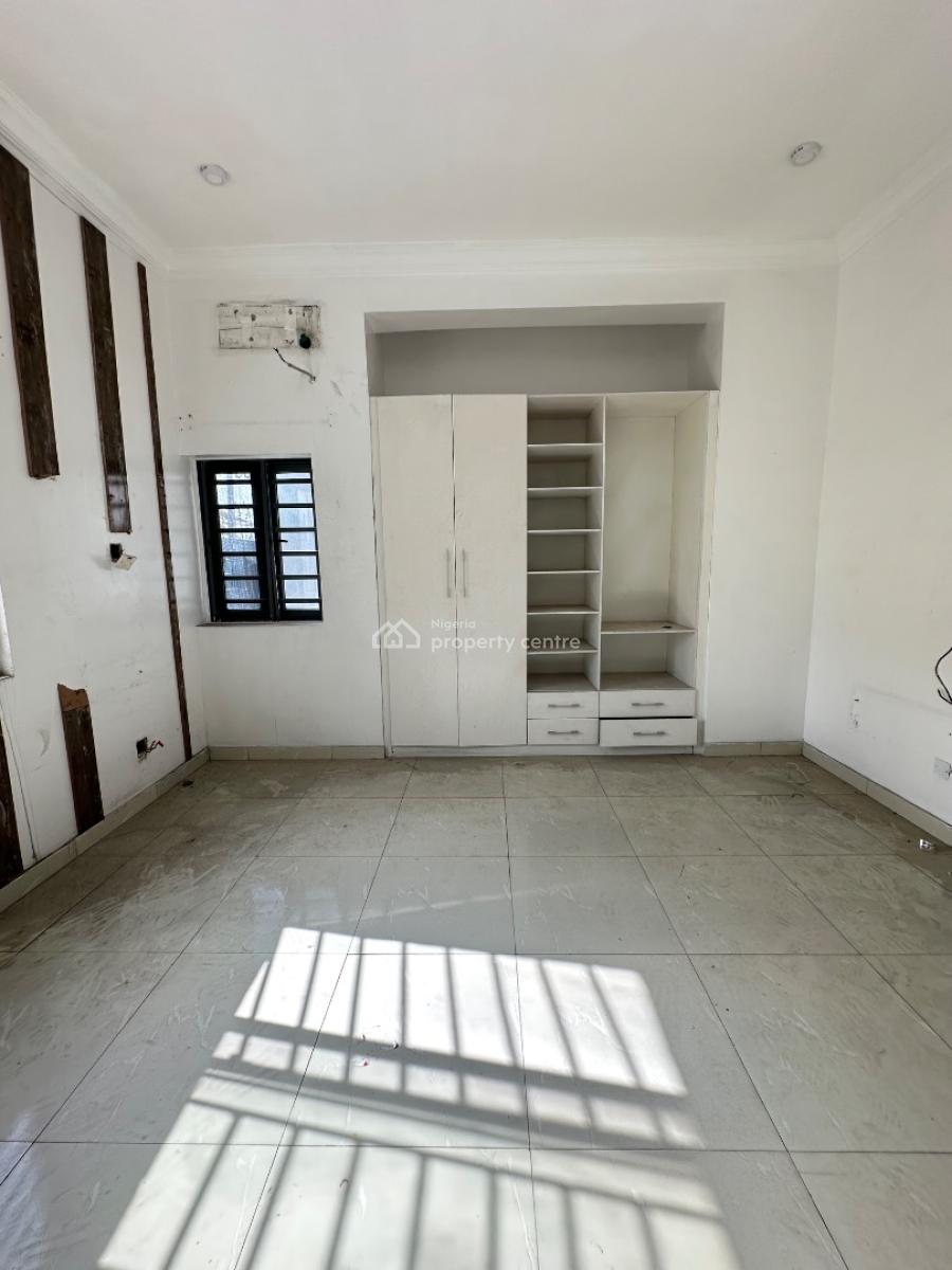 8 Units of 3 Bedroom Apartment, Lekki Phase 1, Lekki, Lagos, Flat / Apartment for Rent