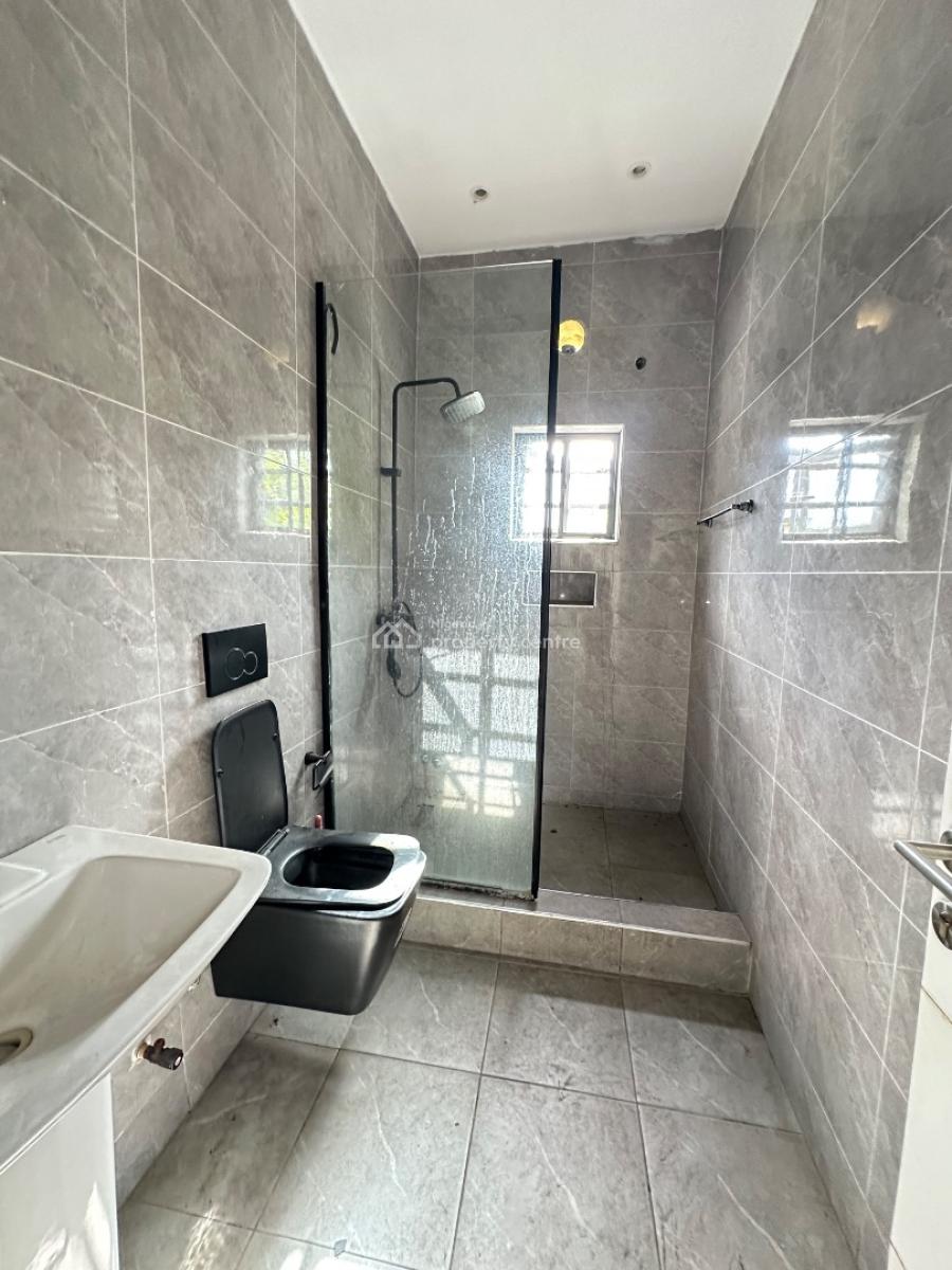 8 Units of 3 Bedroom Apartment, Lekki Phase 1, Lekki, Lagos, Flat / Apartment for Rent