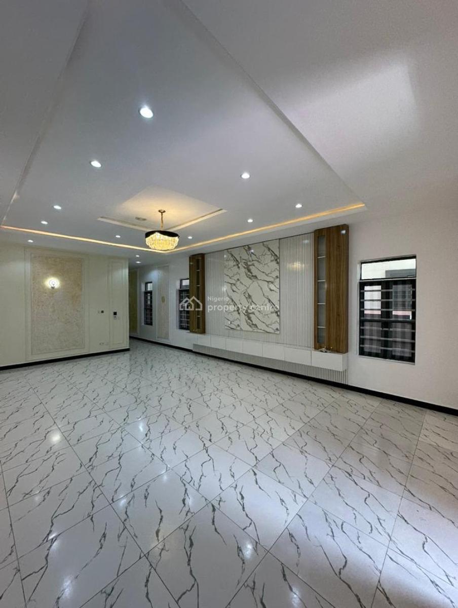 5 Bedroom Fully Detached Duplex with Swimming Pool/bq for Distress, Royal Pine Estate, Orchid Road, Lekki Expressway, Lekki, Lagos, Detached Duplex for Sale