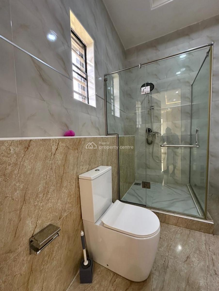 5 Bedroom Fully Detached Duplex with Swimming Pool/bq for Distress, Royal Pine Estate, Orchid Road, Lekki Expressway, Lekki, Lagos, Detached Duplex for Sale