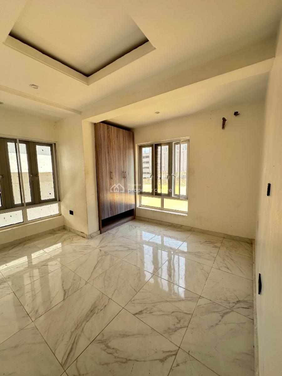 3 Bedroom Apartment, Lekki Phase 1, Lekki, Lagos, Flat / Apartment for Rent