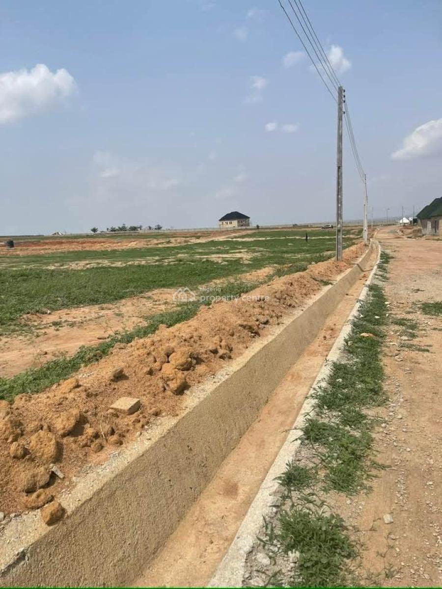 4 Bedroom Semi Detached Bungalow., Karshi, Abuja, Residential Land for Sale