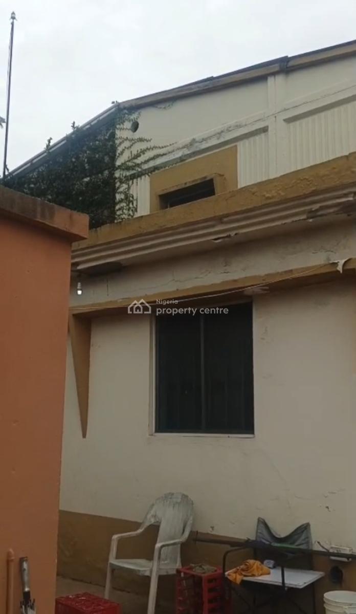 4 Bedroom Semi Duplex + a Back-house (a Storey Building), Dolphin Estate, Ikoyi, Lagos, Semi-detached Duplex for Rent