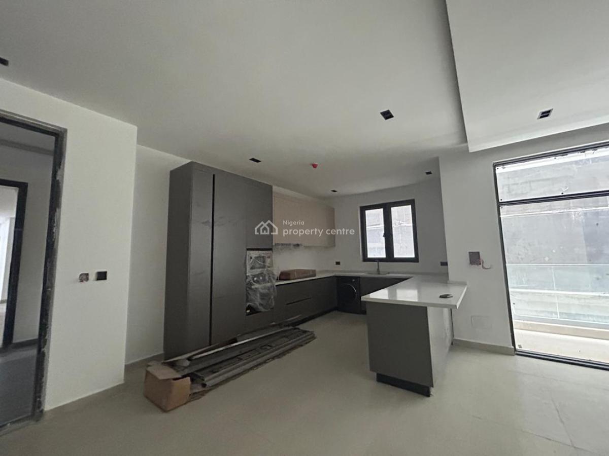 Luxury 2-bedroom Apartment, Lekki Phase 1, Lekki, Lagos, Flat / Apartment for Sale