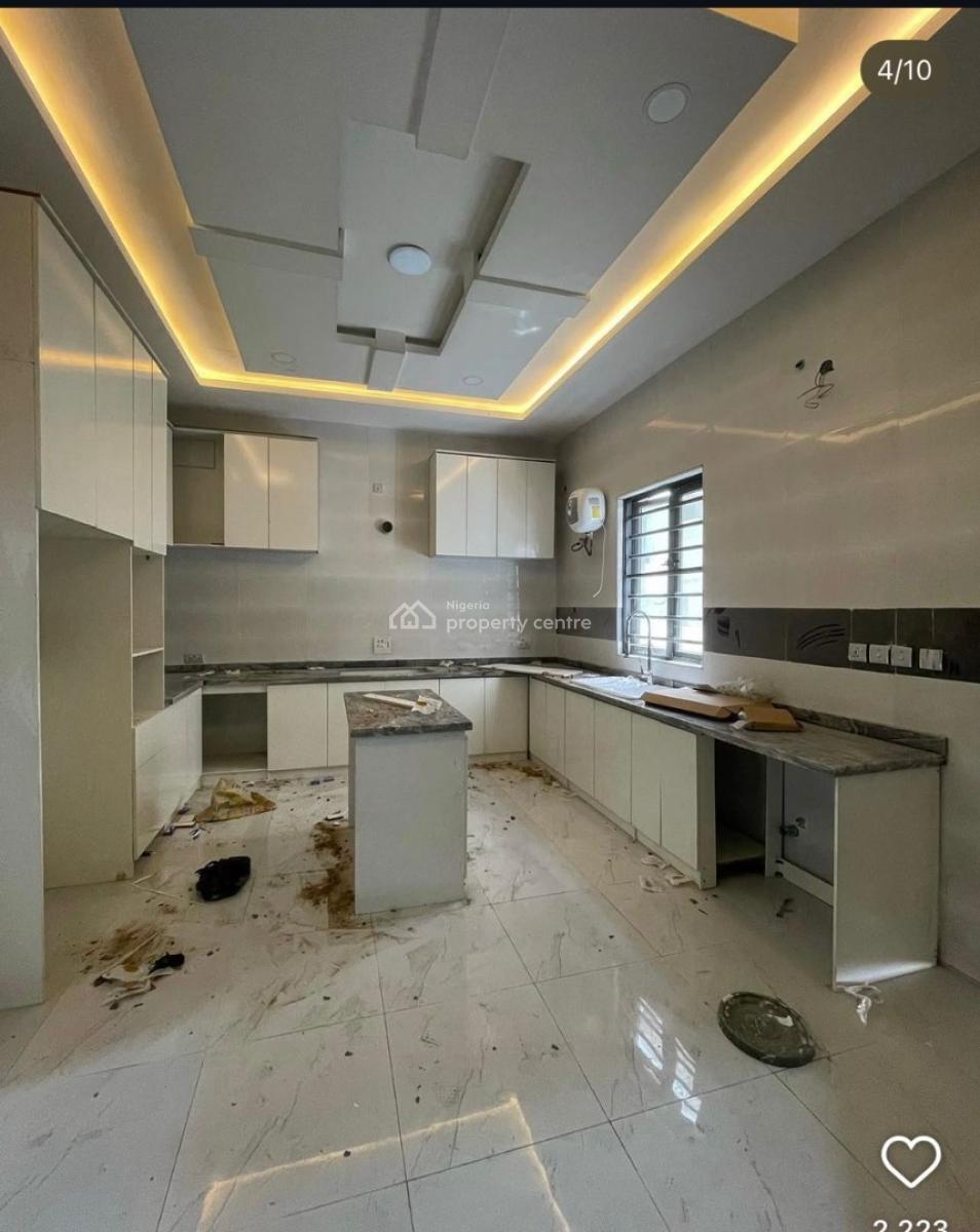 Well Built 5 Bedroom Detached with Bq and Pool in a Gated Estate, Thomas Estate, Ajah, Lagos, Detached Duplex for Sale