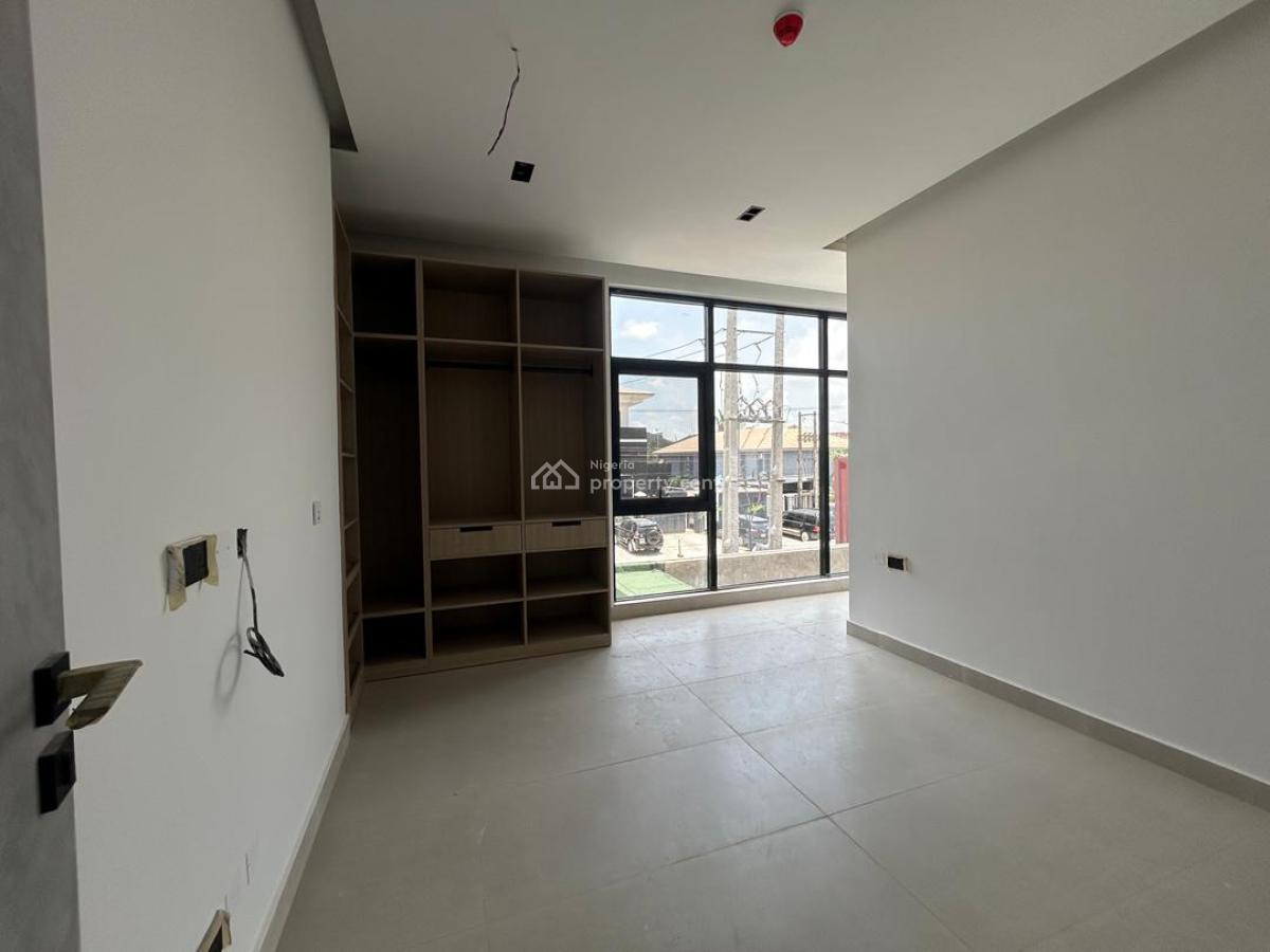 Luxury 3-bedroom Apartment, Lekki Phase 1, Lekki, Lagos, Flat / Apartment for Sale
