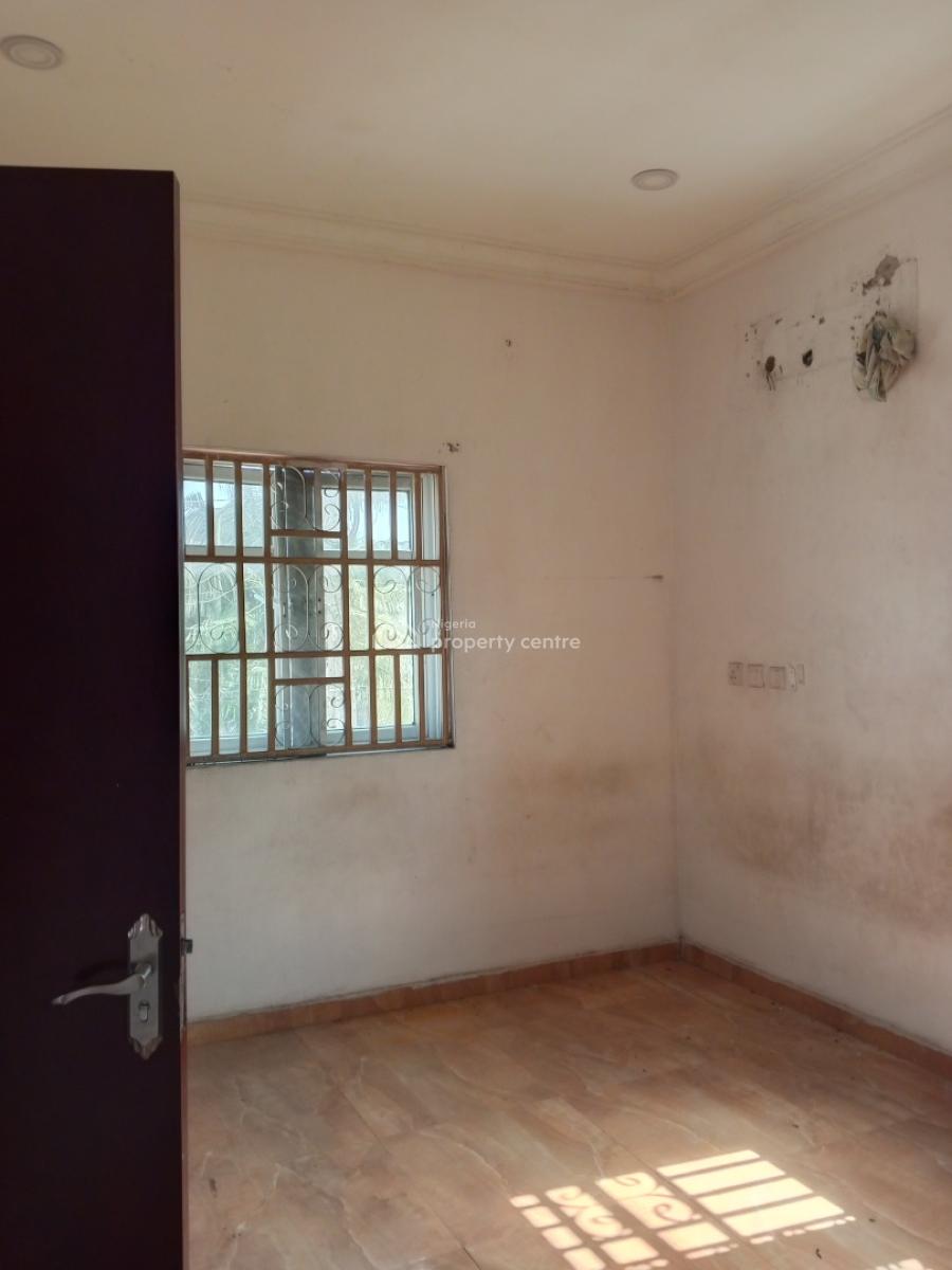 Standard Massive All Ensuite 2 Bedroom Upstairs Apartment (p.o.p), University View Estate, Olokonla, Ajah, Lagos, House for Rent
