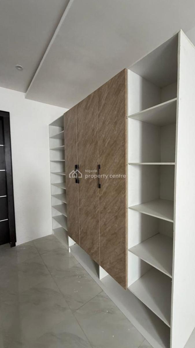 Luxury 4 Bedroom, Ologolo, Lekki, Lagos, Terraced Duplex for Rent