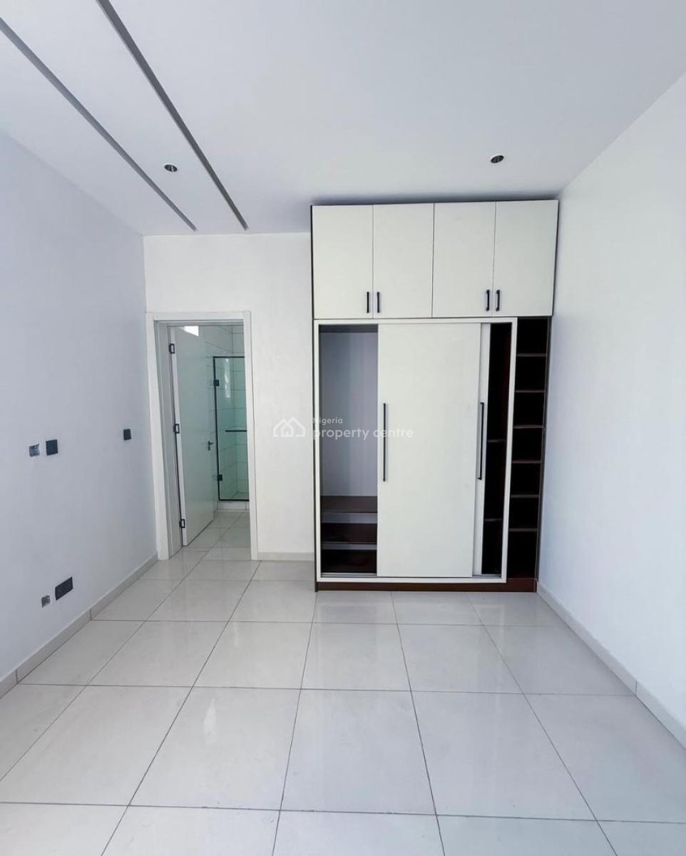 Service 2 Bedrooms Apartment, Oniru, Victoria Island (vi), Lagos, House for Sale