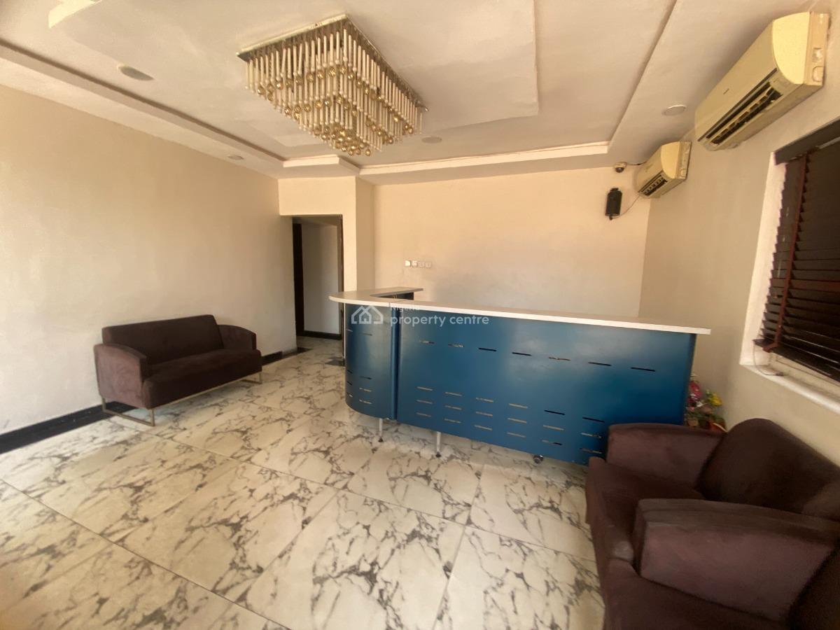 Luxury 17-rooms Hotel, Lekki Phase 1, Lekki, Lagos, Hotel / Guest House for Sale