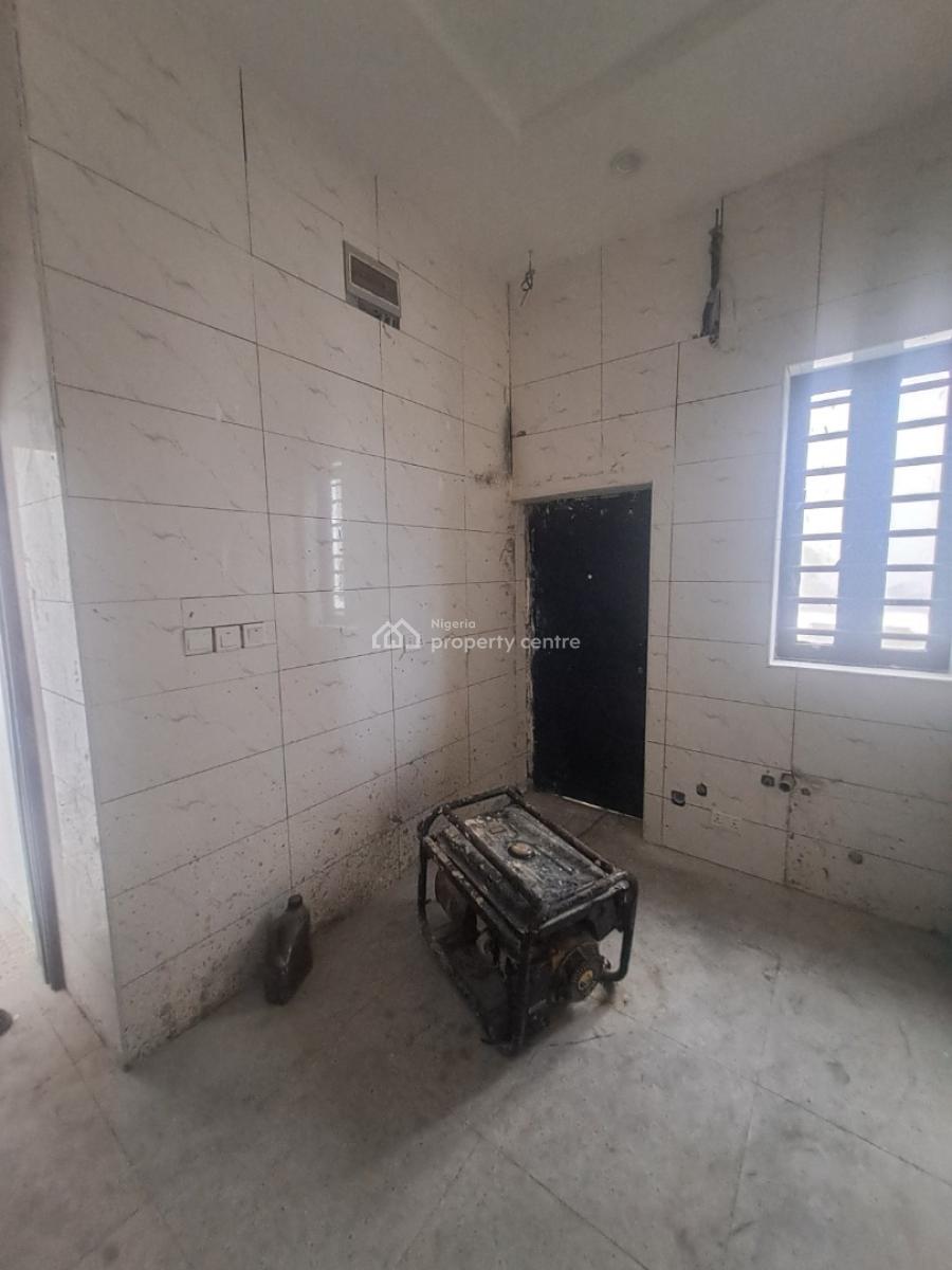 Well Built 2 Bedroom Terraced with Bq in a Gated Estate, Abraham Adesanya, Ajah, Lagos, Terraced Duplex for Sale