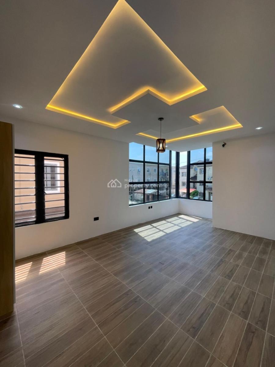 Executive 2 Bedroom Apartment, Agungi, Lekki, Lagos, Flat / Apartment for Rent