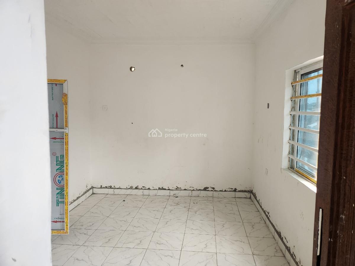 Long Lease 1-bedroom 20years, Shomolu, Pedro, Gbagada, Lagos, Mini Flat (room and Parlour) for Rent