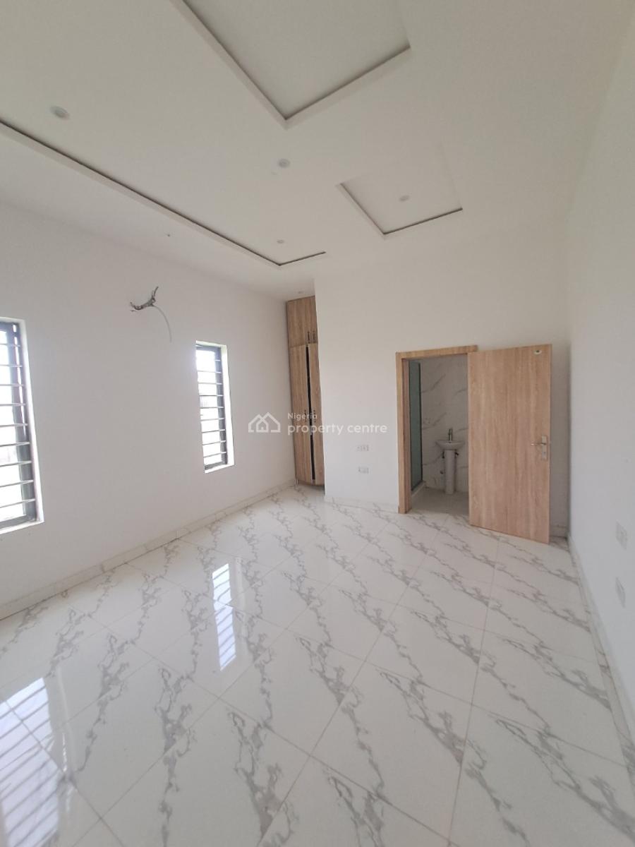 Well Built 3 Bedroom Detached with Bq in a Gated Estate, Abraham Adesanya, Ajah, Lagos, Detached Duplex for Sale