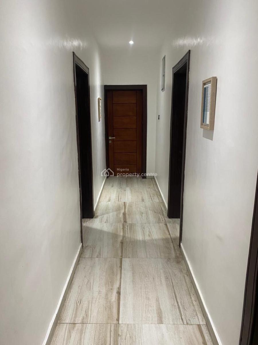 Nicely Built 3 Bedroom Apartment with a Room Bq, Ikeja Gra, Ikeja, Lagos, Flat / Apartment for Sale