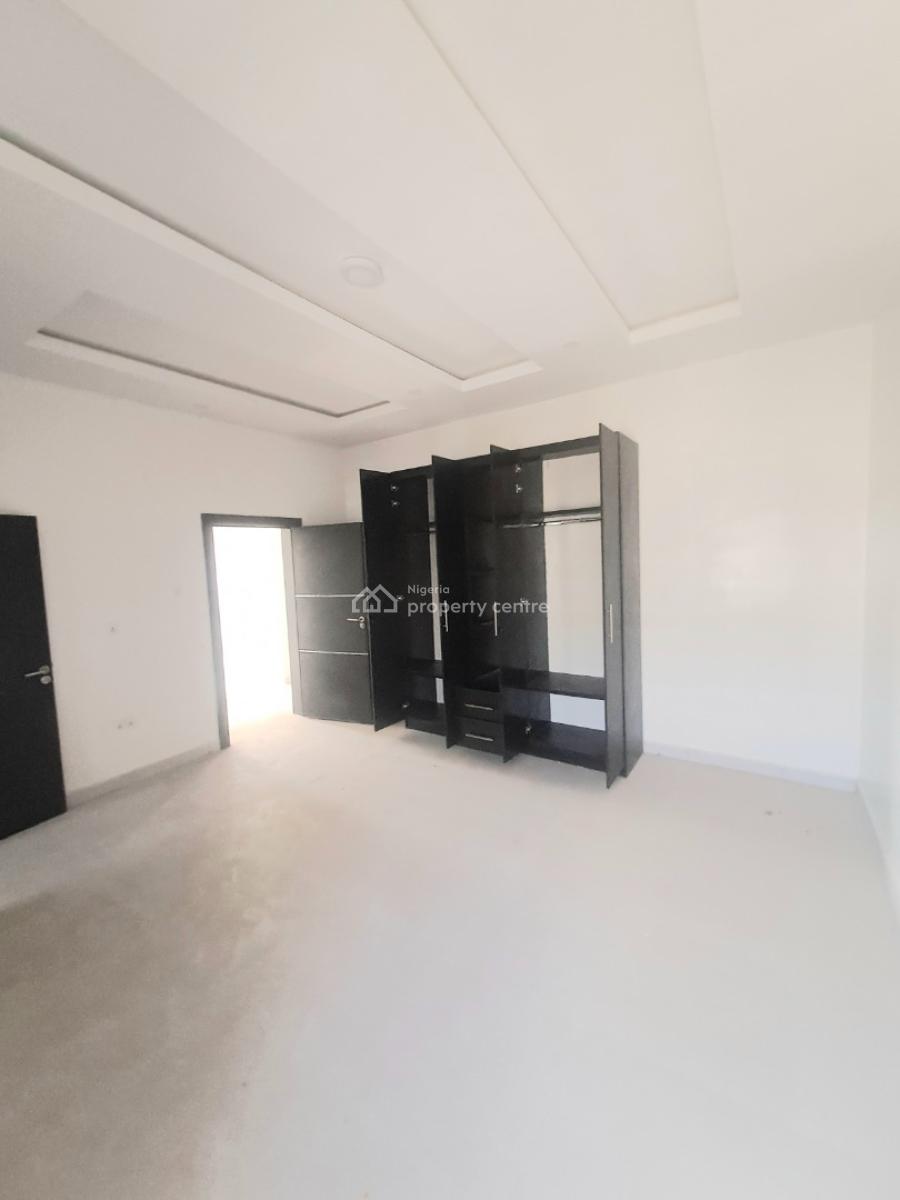 Well Built 4 Bedroom Terrace with Bq, Sangotedo, Ajah, Lagos, Terraced Duplex for Rent