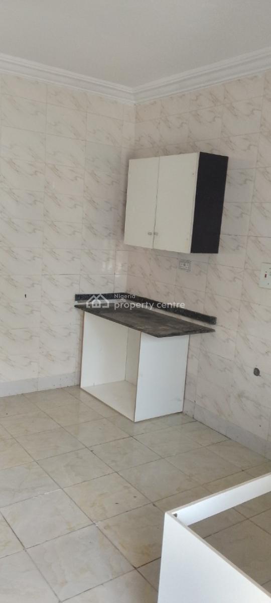 a Spacious Mini Flat, Chevron Alternative, Paradise 2, Lekki, Lagos, Mini Flat (room and Parlour) for Rent