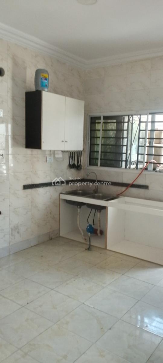 a Spacious Mini Flat, Chevron Alternative, Paradise 2, Lekki, Lagos, Mini Flat (room and Parlour) for Rent