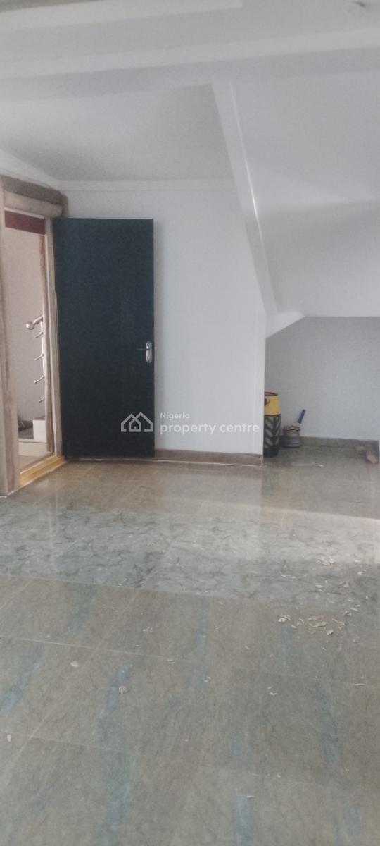 a Spacious Mini Flat, Chevron Alternative, Paradise 2, Lekki, Lagos, Mini Flat (room and Parlour) for Rent