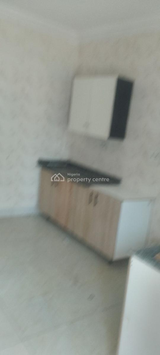 a Spacious Mini Flat, Chevron Alternative, Paradise 2, Lekki, Lagos, Mini Flat (room and Parlour) for Rent