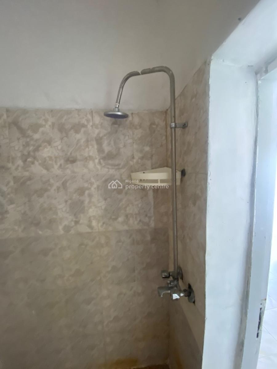 a Mini Self Contain in a Serene Estate, Ikota, Lekki, Lagos, Self Contain (single Rooms) for Rent