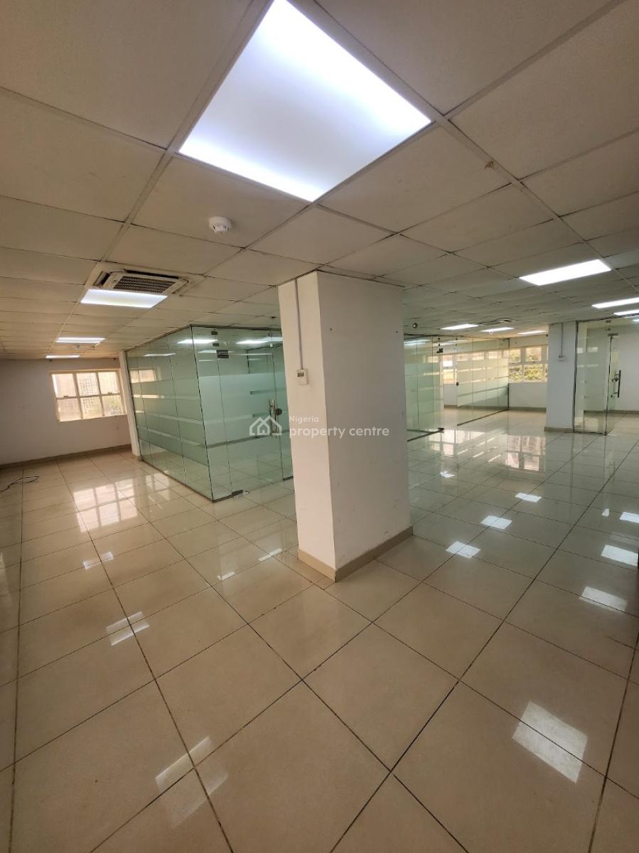 Grade a 190sqm Partitioned Office Space Available, Victoria Island (vi), Lagos, Office Space for Rent