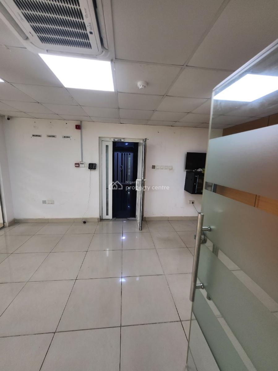 Grade a 190sqm Partitioned Office Space Available, Victoria Island (vi), Lagos, Office Space for Rent