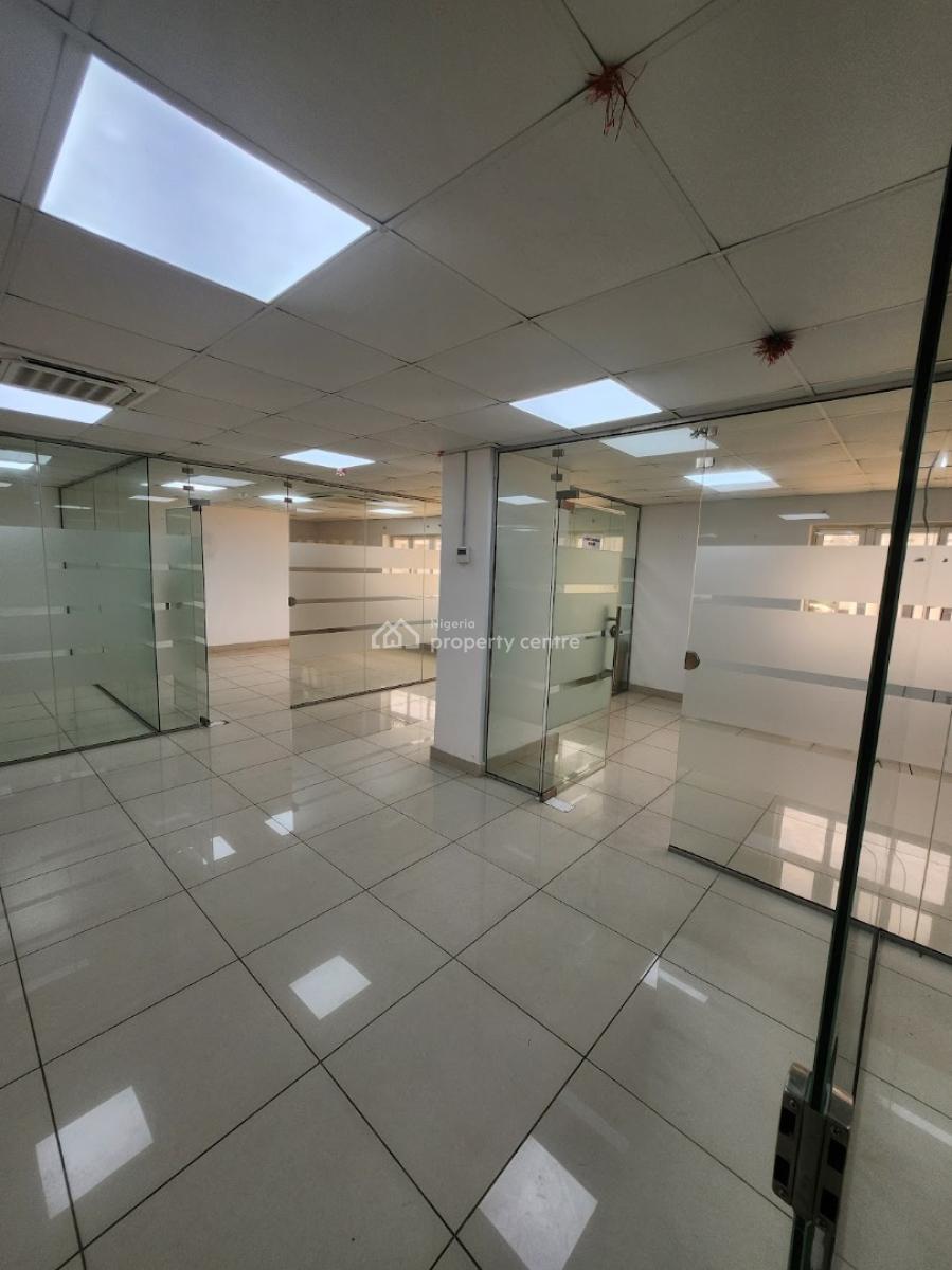 Grade a 190sqm Partitioned Office Space Available, Victoria Island (vi), Lagos, Office Space for Rent
