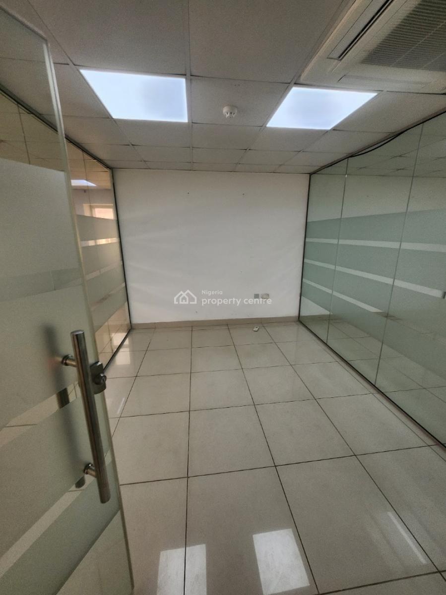 Grade a 190sqm Partitioned Office Space Available, Victoria Island (vi), Lagos, Office Space for Rent