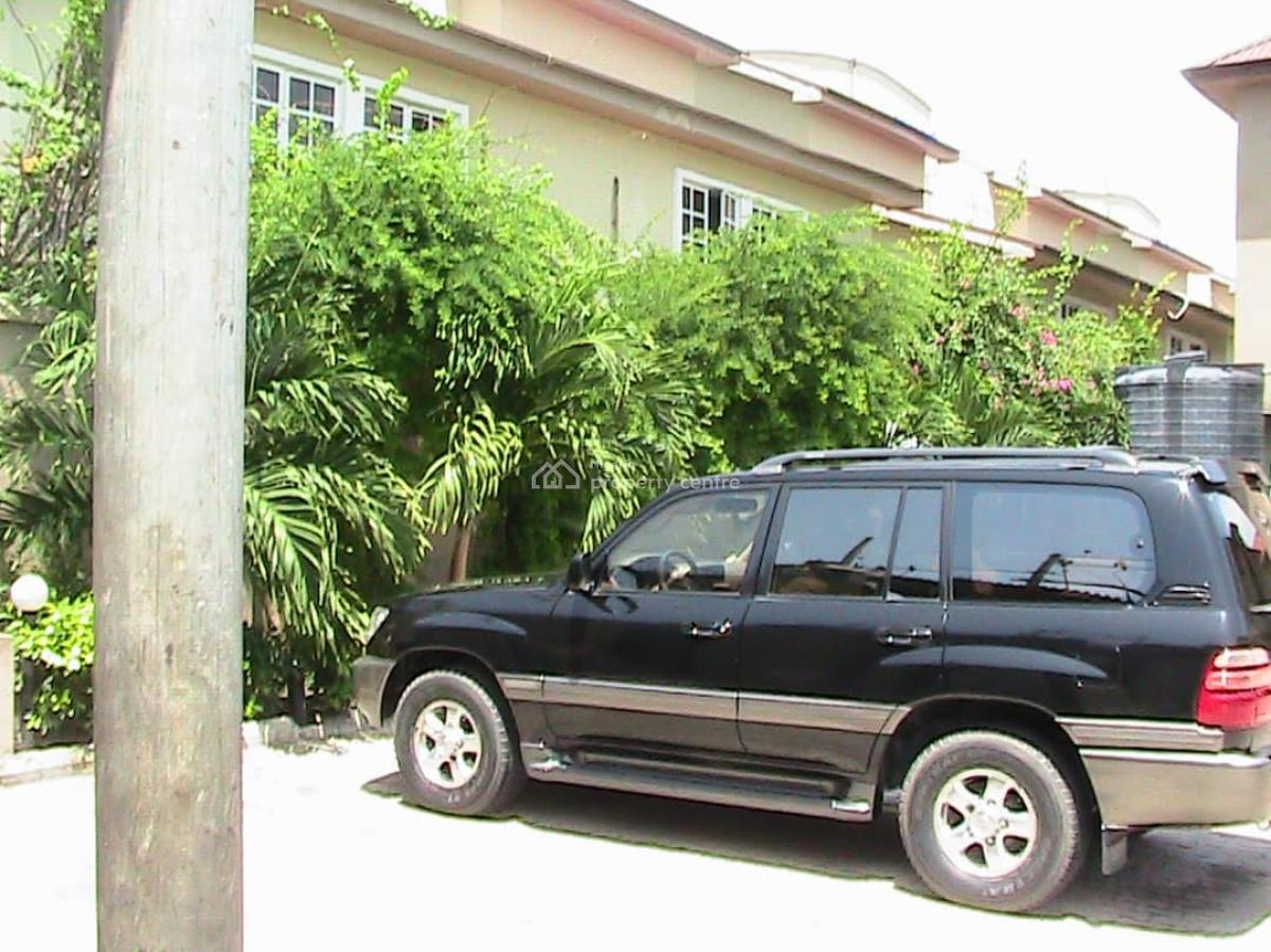 Well Built Mini Estate, Oniru Estate, Victoria Island (vi), Lagos, Block of Flats for Sale