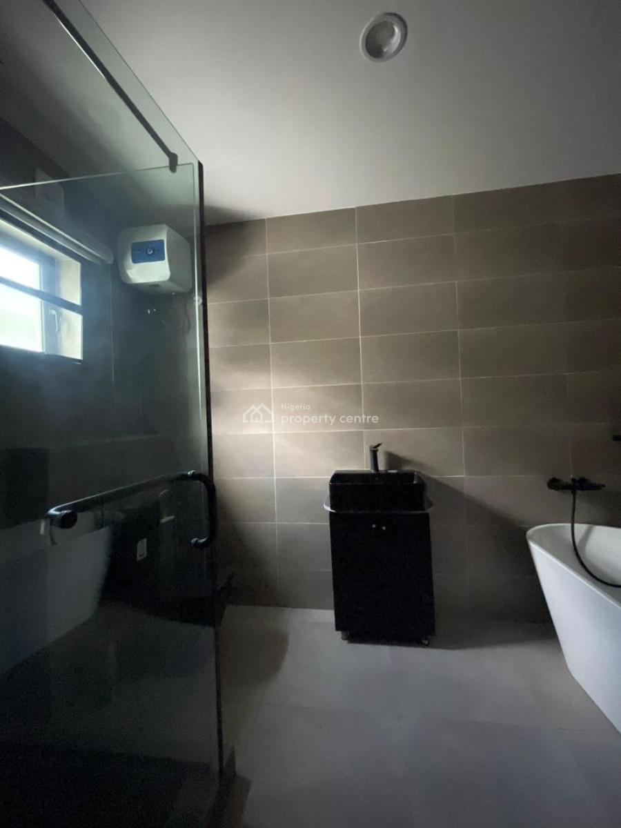 Fully Fitted 4 Bedroom Terraced Duplex + Bq and Study Room, Lekki Phase 1, Lekki, Lagos, Terraced Duplex for Sale