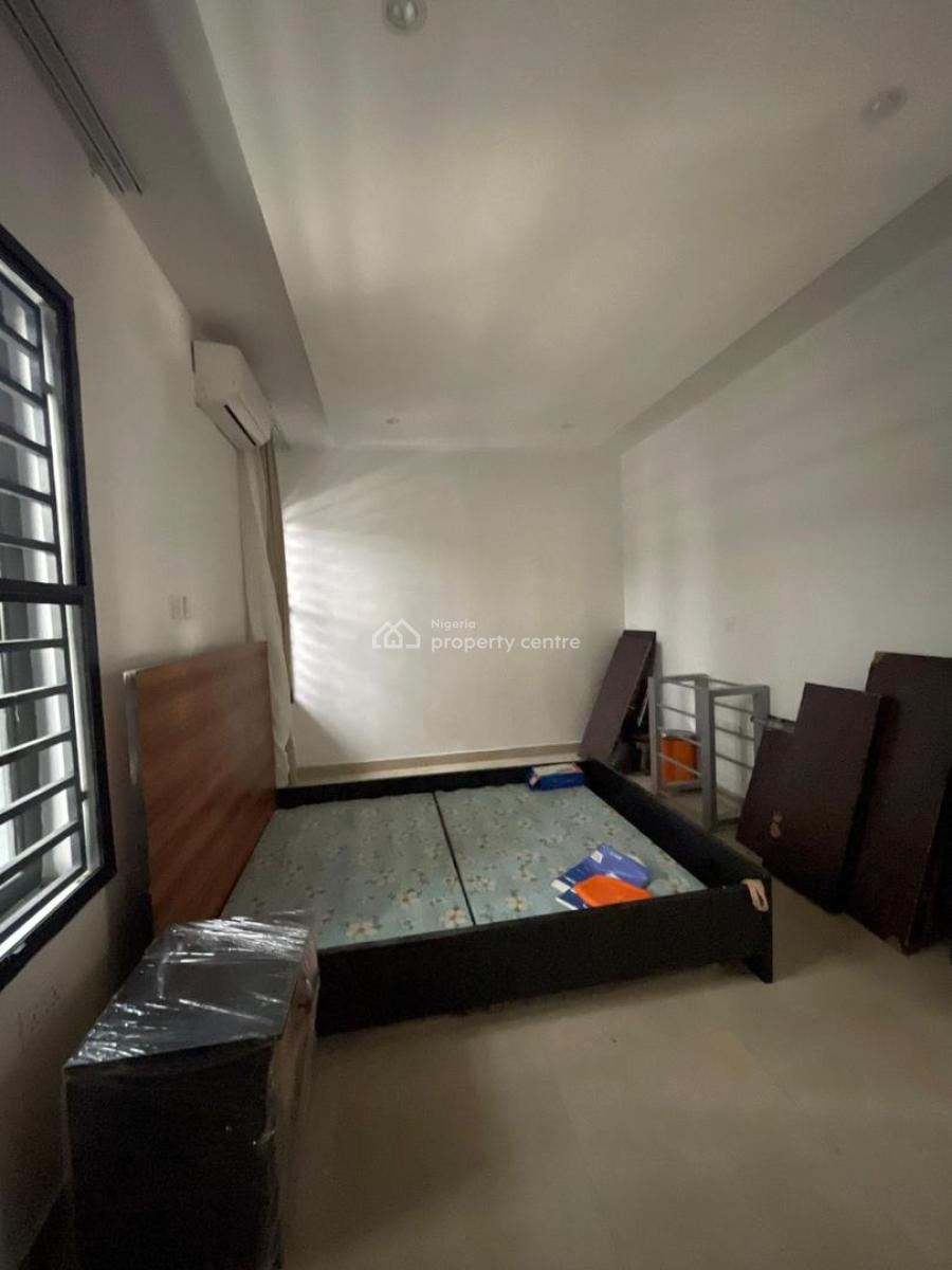 Fully Fitted 4 Bedroom Terraced Duplex + Bq and Study Room, Lekki Phase 1, Lekki, Lagos, Terraced Duplex for Sale