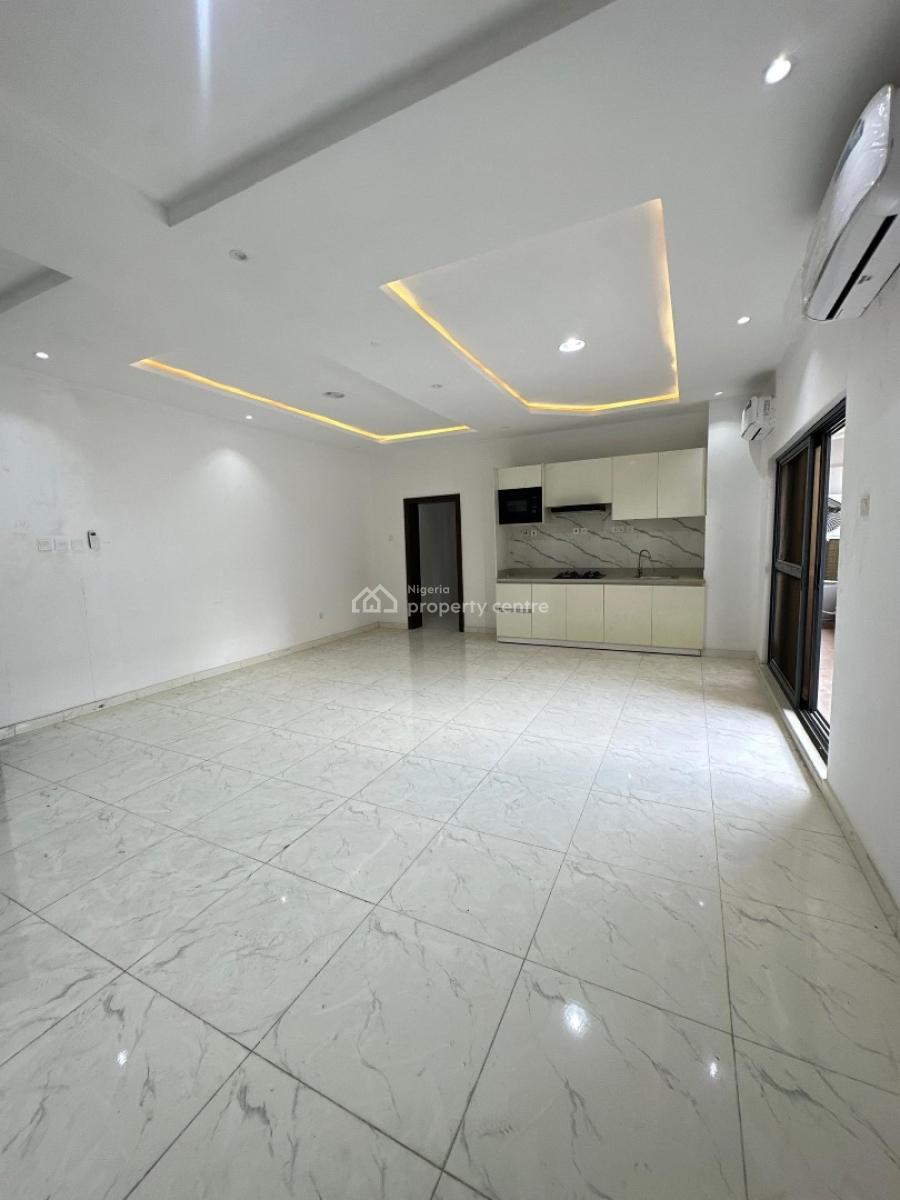 Decently Finished 2 Bedroom Apartment, Lekki Phase One, Lekki, Lagos, Flat / Apartment for Rent