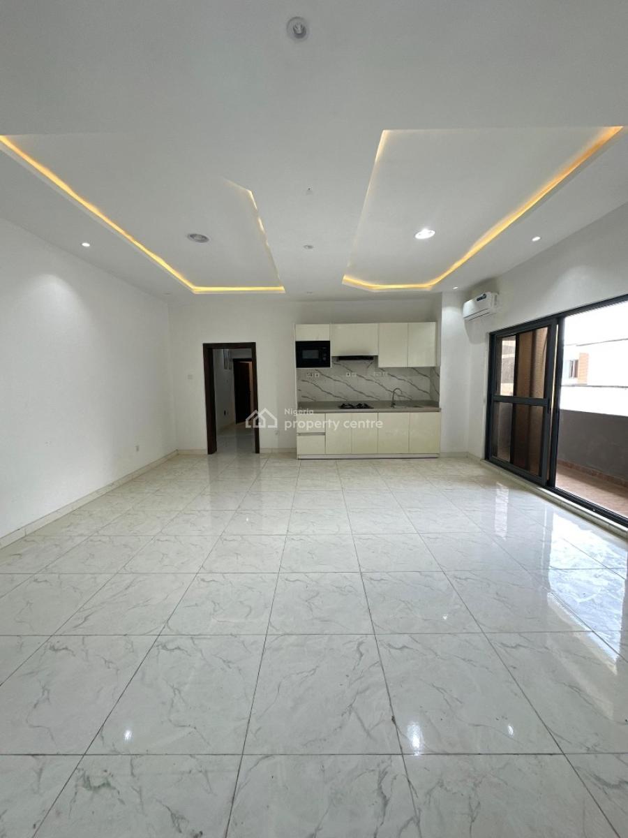 Decently Finished 2 Bedroom Apartment, Lekki Phase One, Lekki, Lagos, Flat / Apartment for Rent