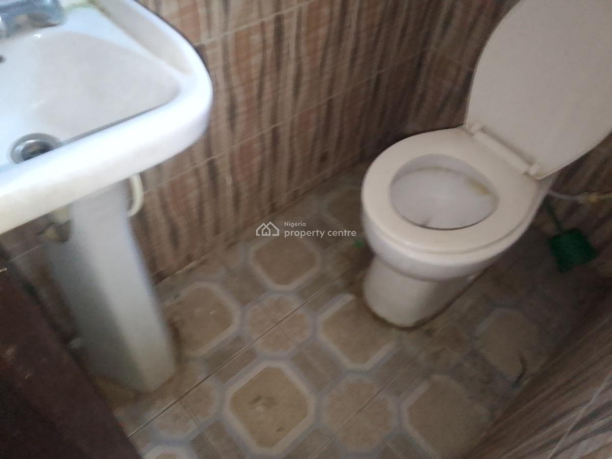 Spacious Luxury 2 Bedroom Flat with Excellent Features, Victory Estate Road, Ogombo, Ajah, Lagos, Flat / Apartment for Rent