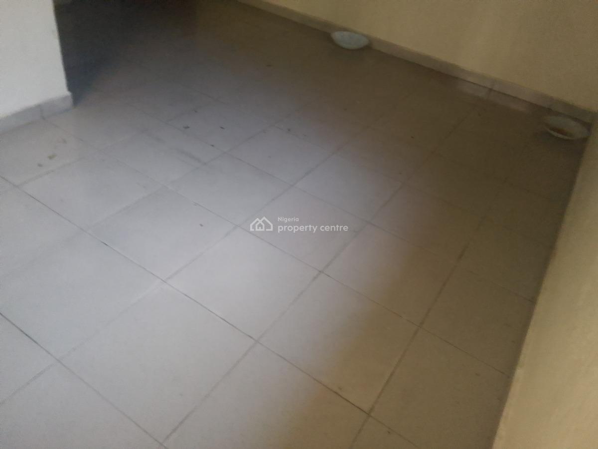 Spacious Luxury 2 Bedroom Flat with Excellent Features, Victory Estate Road, Ogombo, Ajah, Lagos, Flat / Apartment for Rent