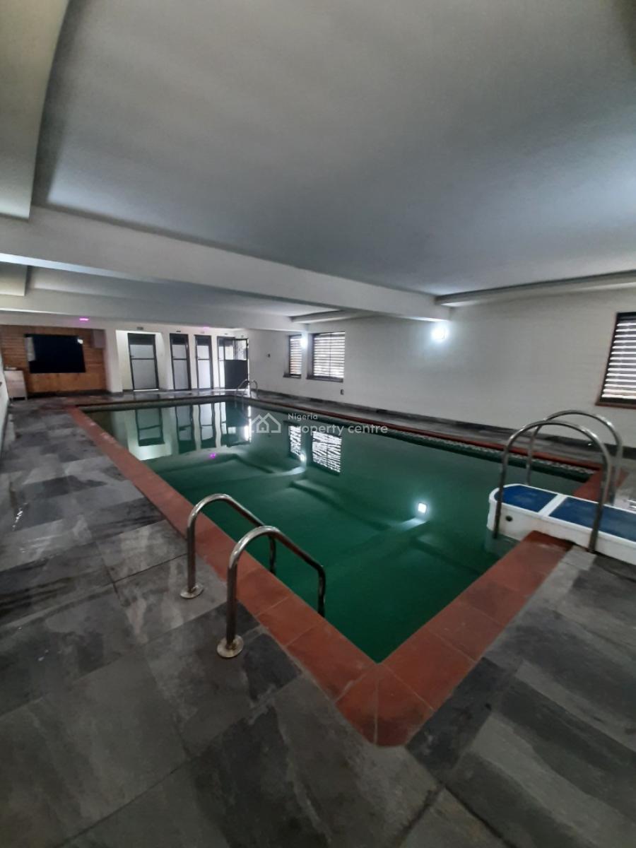 Serviced 3 Bedroom En-suite Flat with an Enclosed Fitted Kitchen/pantry, Lekki Phase 1, Lekki, Lagos, Flat / Apartment for Rent