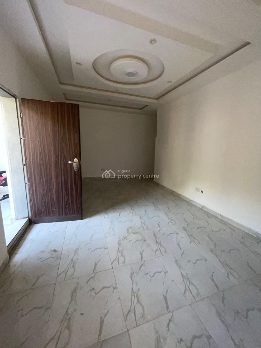 a Spacious 2 Bedroom Apartment with Bq, Eleganza Garden Estate Opposite Vgc, Lekki, Lagos, Flat / Apartment for Rent