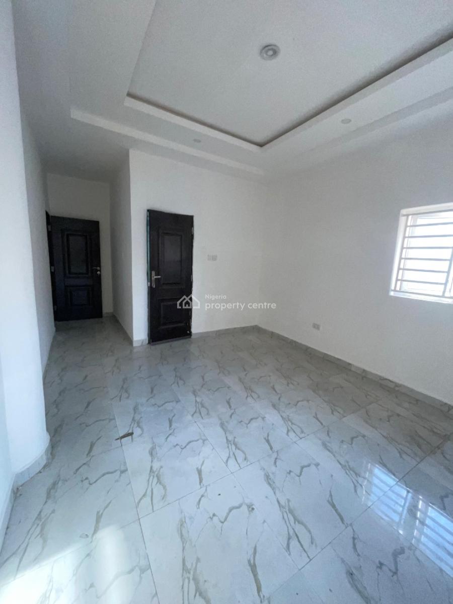 a Spacious 2 Bedroom Apartment with Bq, Eleganza Garden Estate Opposite Vgc, Lekki, Lagos, Flat / Apartment for Rent