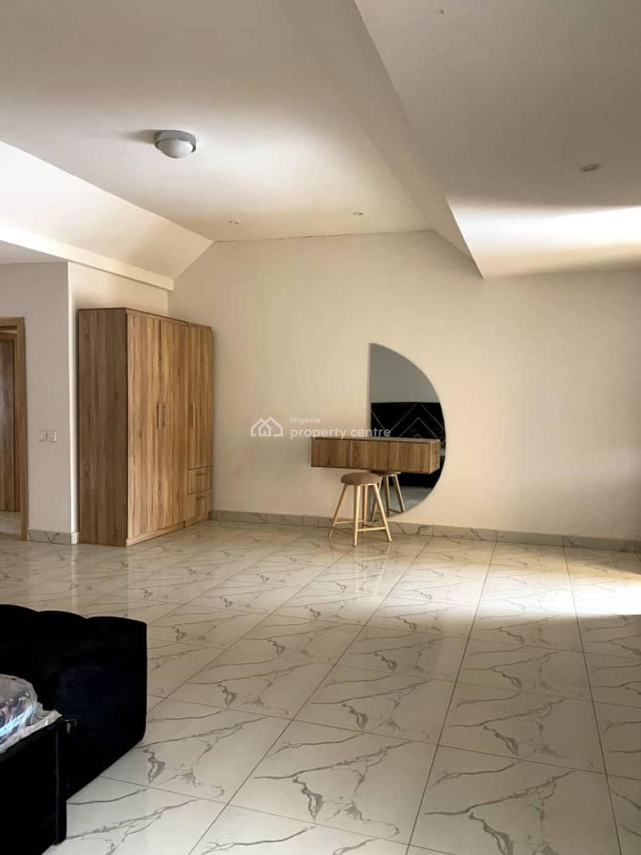 Spaciously Built 3 Bedroom Condo with 2 Living Room, Iec Street, Durumi, Abuja, House for Sale