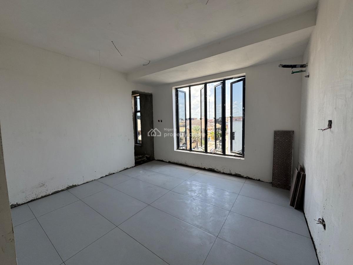 Brand New 2 Bedroom Maisonette Apartment, Lekki Phase 1, Lekki, Lagos, Flat / Apartment for Sale