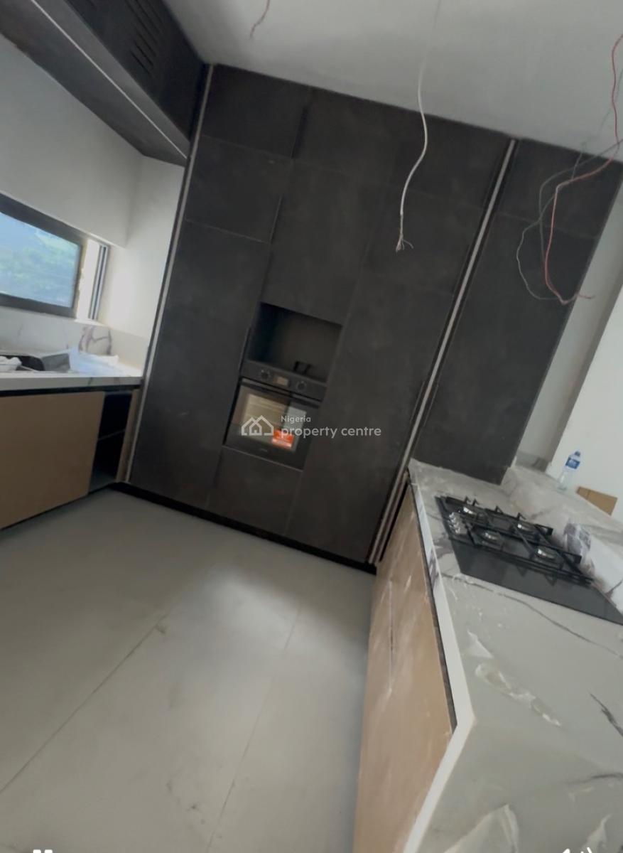 Brand New 2 Bedroom Maisonette Apartment, Lekki Phase 1, Lekki, Lagos, Flat / Apartment for Sale